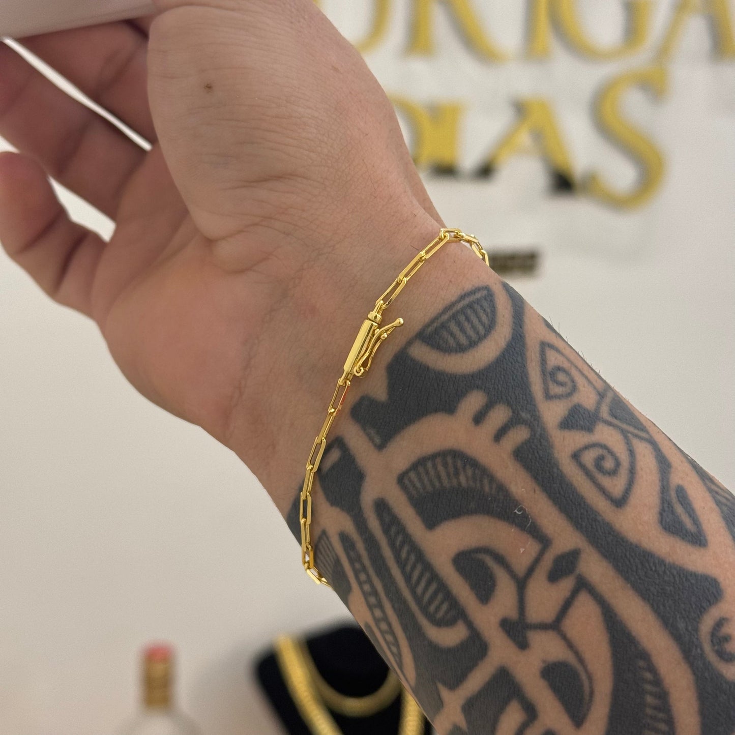 Pulseira Cadeado Alongado 2mm 3gr Fecho Bomba Banhado A Ouro 18k