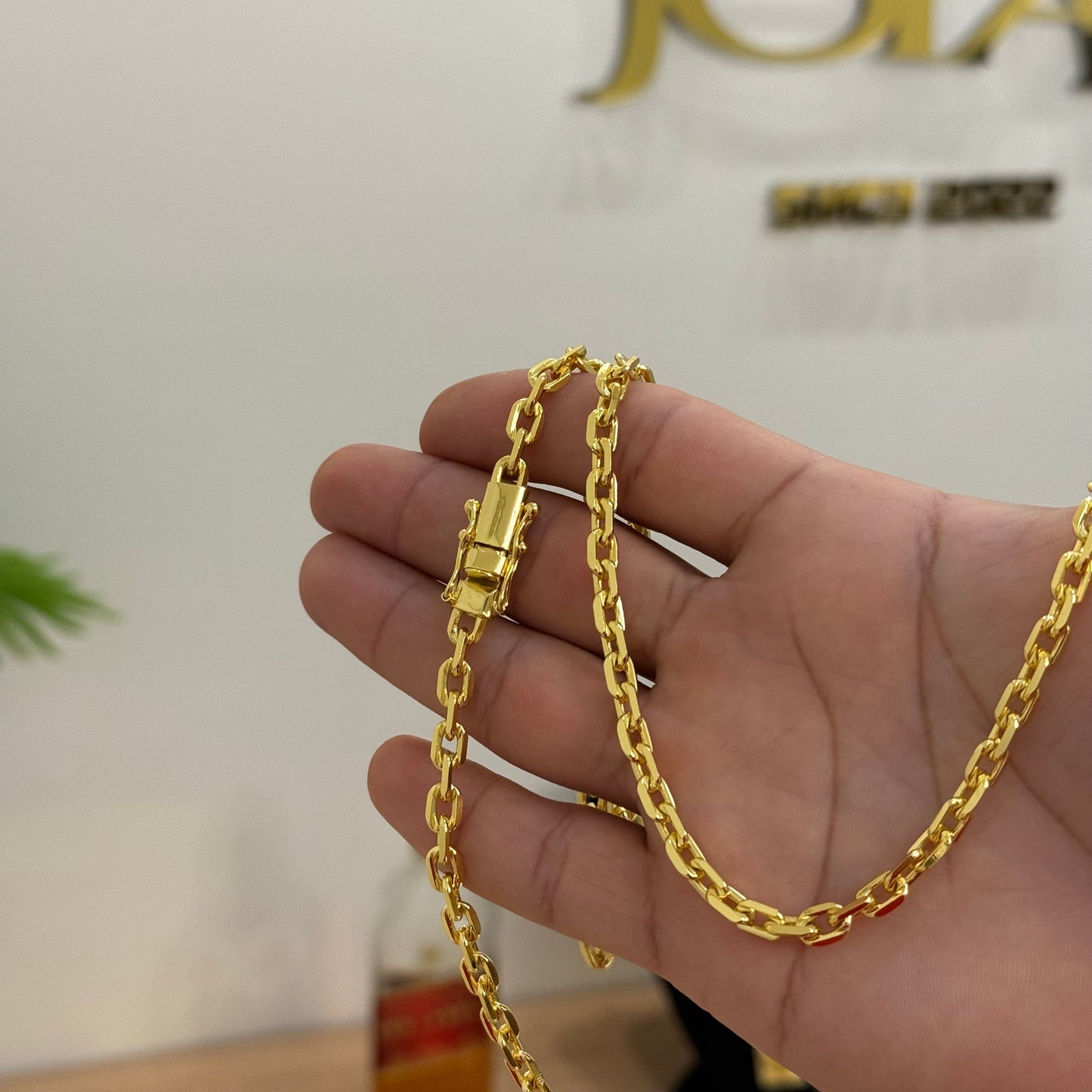 Corrente Cadeado 5mm 38gr Fecho Duplo Banhado A Ouro 18k